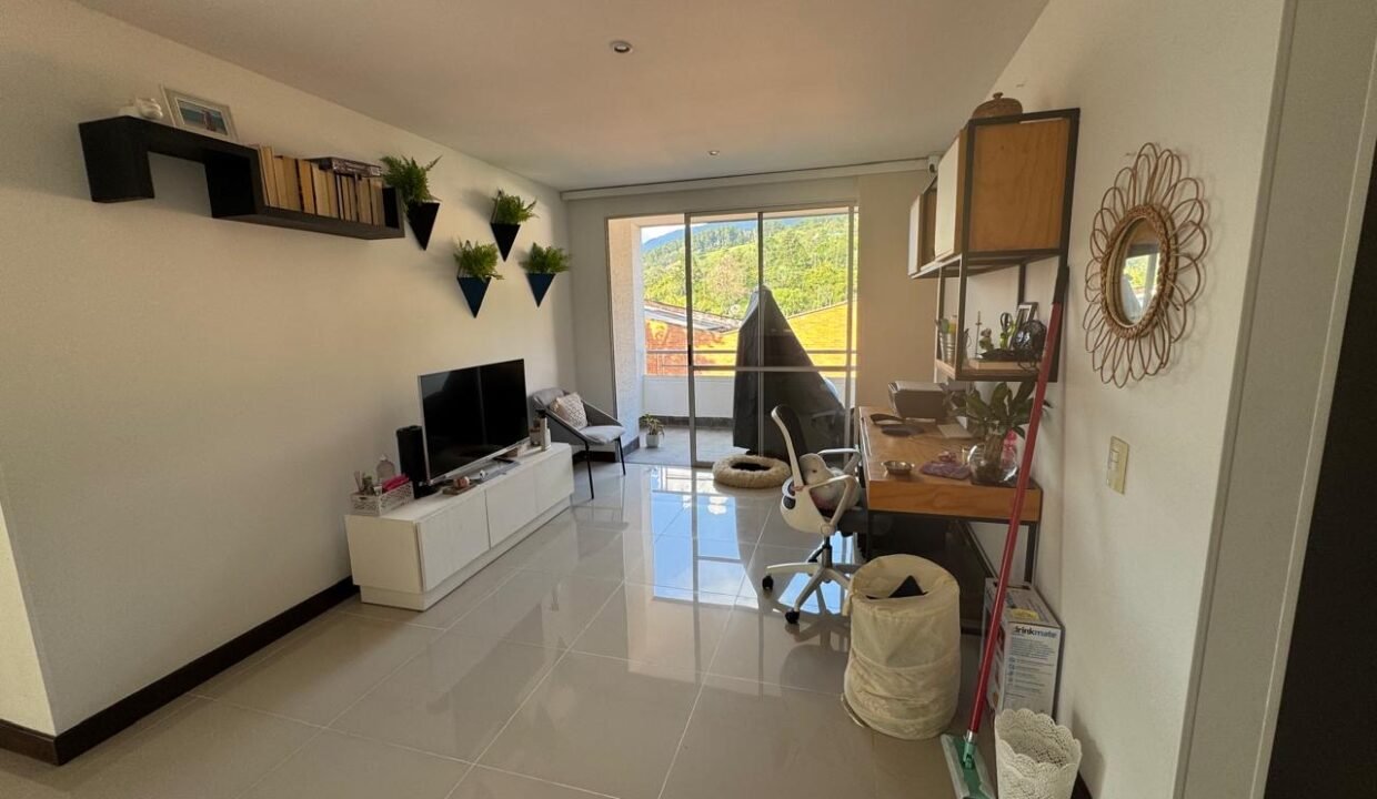 Casa En Venta En El Escobero, Envigado