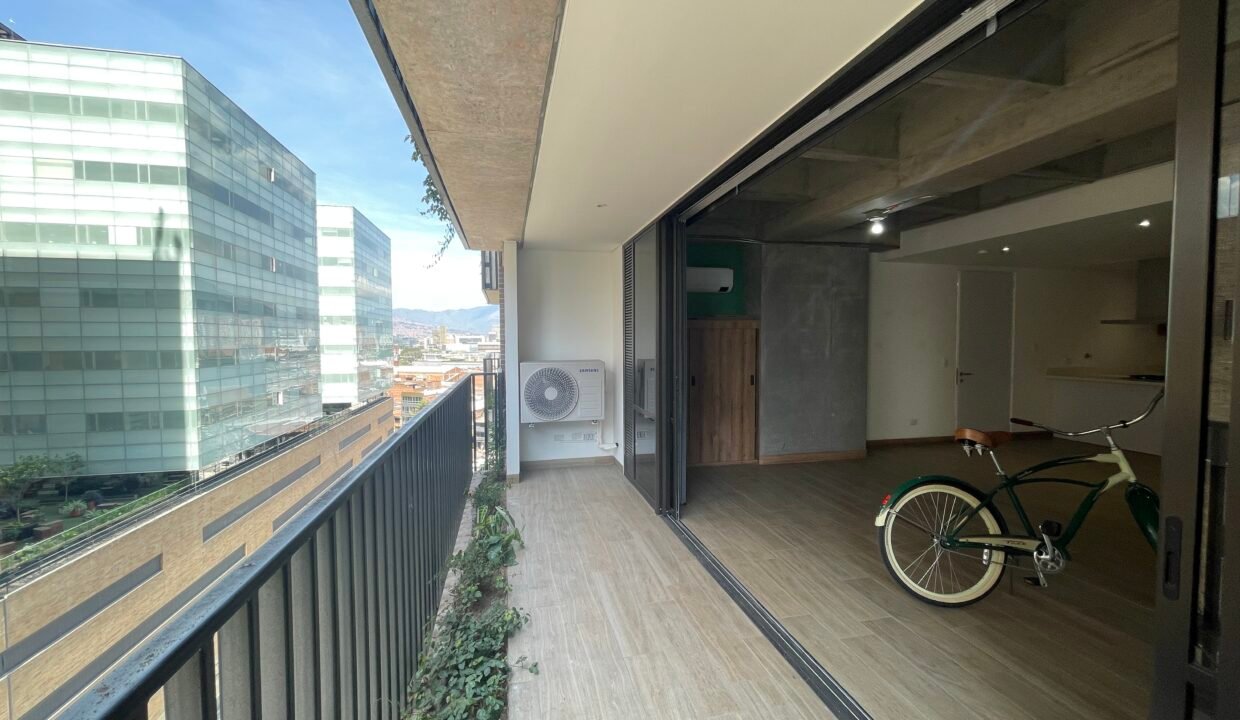 Apartamento en Venta Ciudad Del Rio Medellin (4)