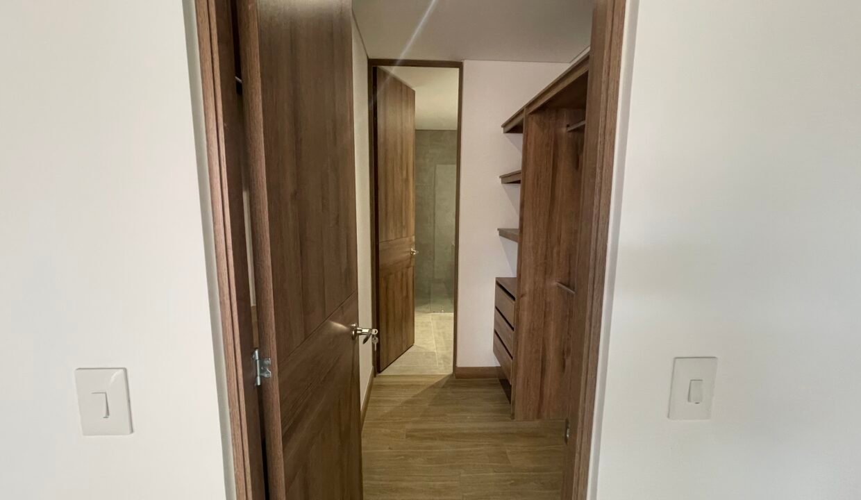 Apartamento en Venta Ciudad Del Rio Medellin (7)