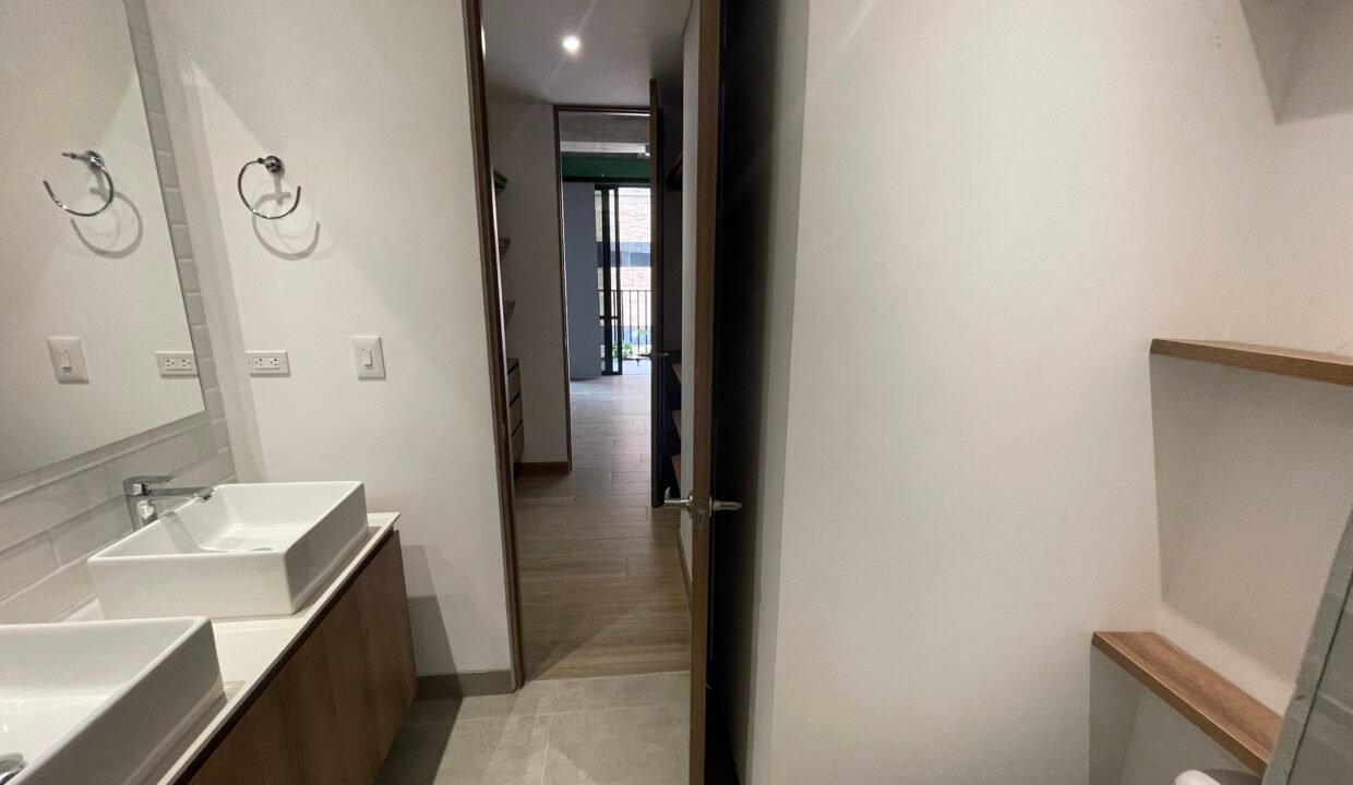 Apartamento en Venta Ciudad Del Rio Medellin (9)