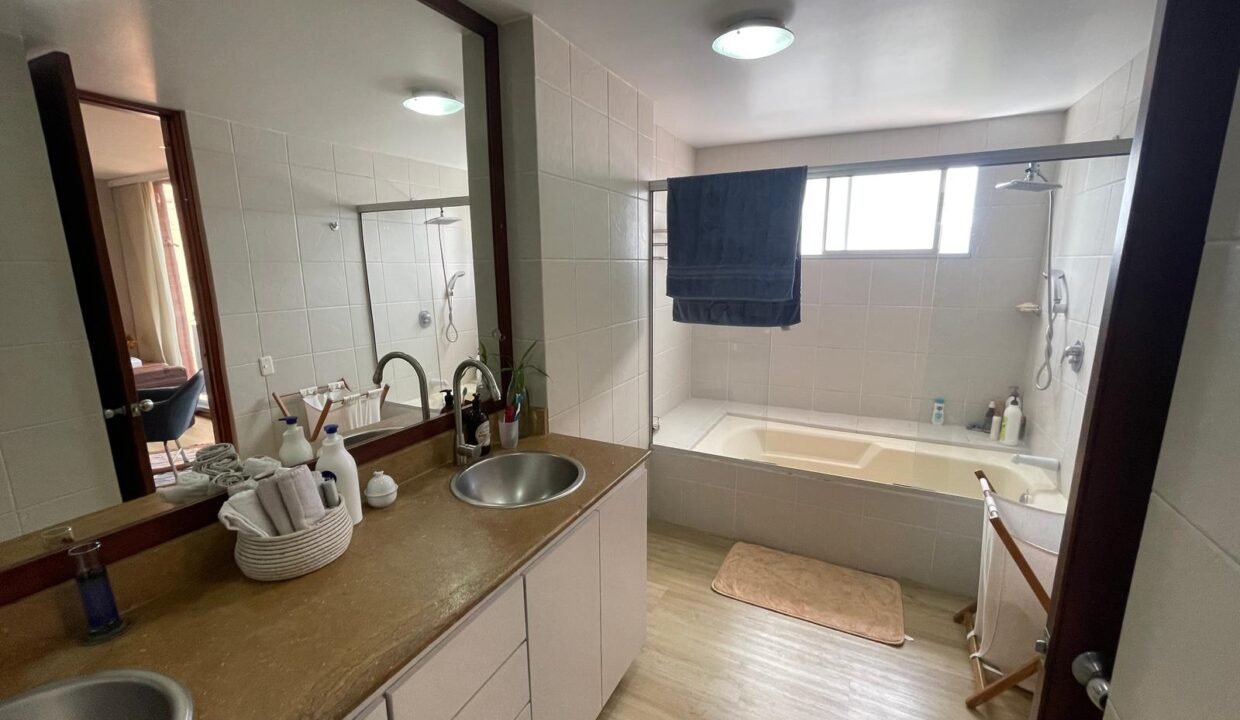 Apartamento en Venta en El Tesoro Medellín (14)