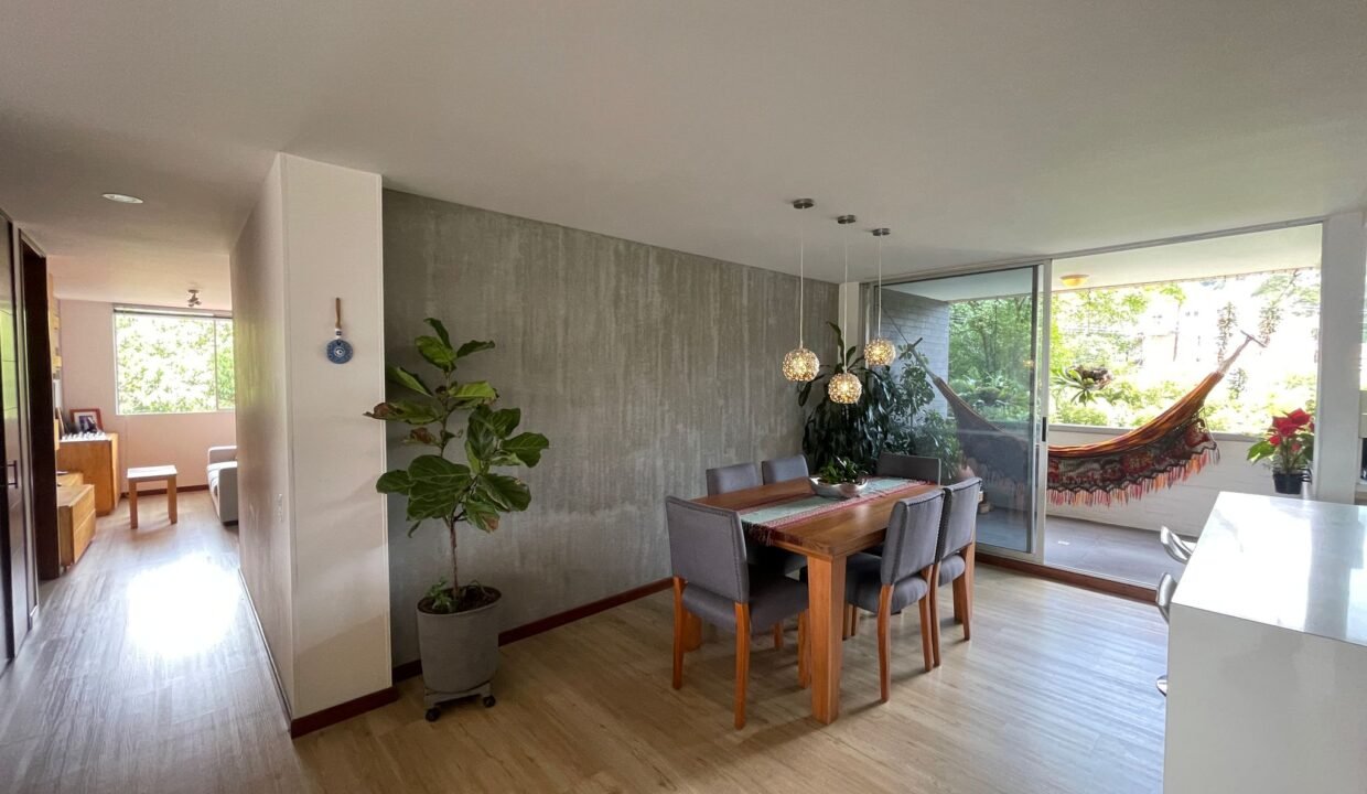 Apartamento en Venta en El Tesoro Medellín (3)