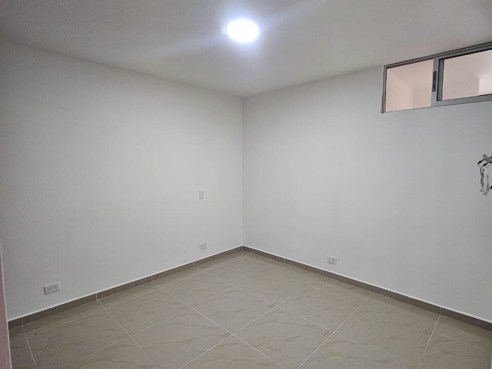 Apartamento en Venta en Medellin La Castellana (9)