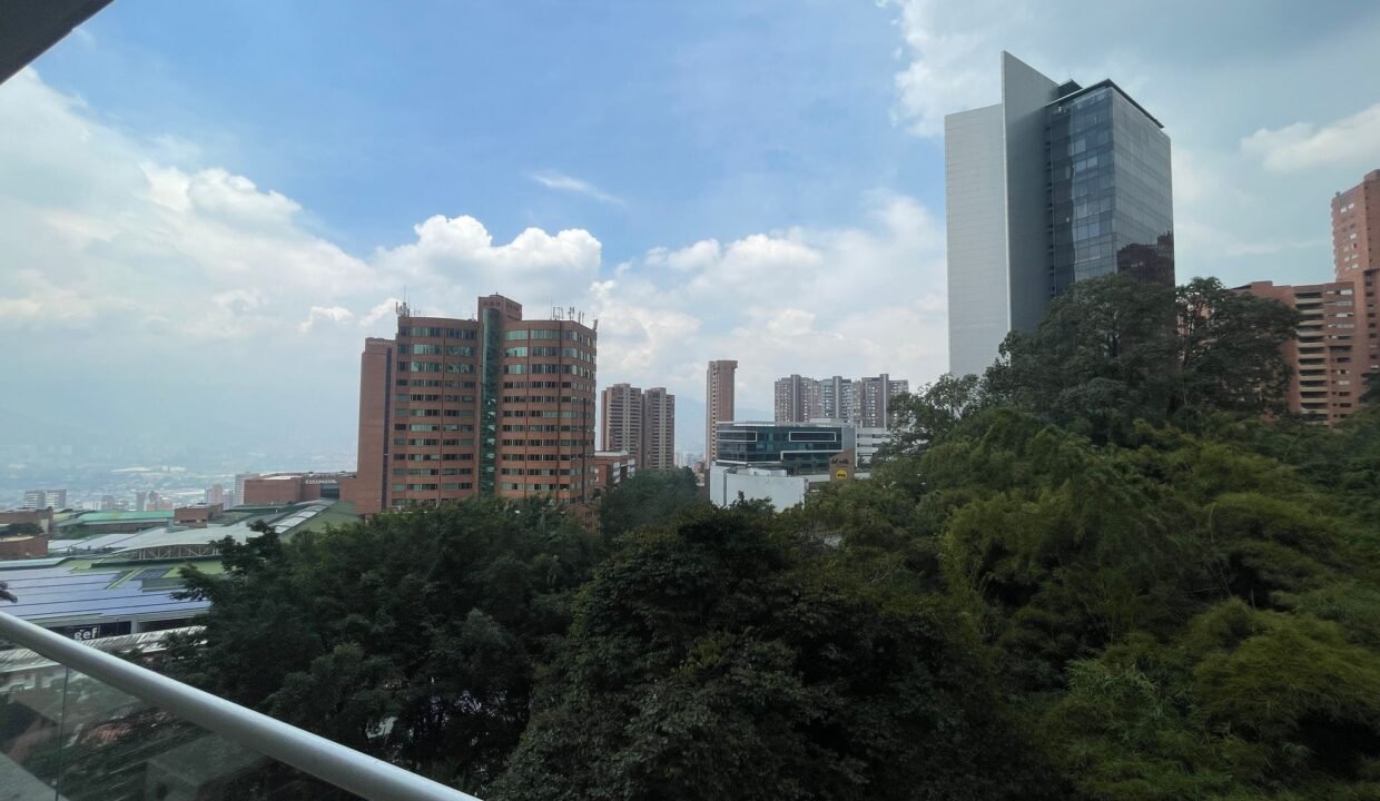 Apatamento en Venta en Medellin El Poblado El Tesoro (11)