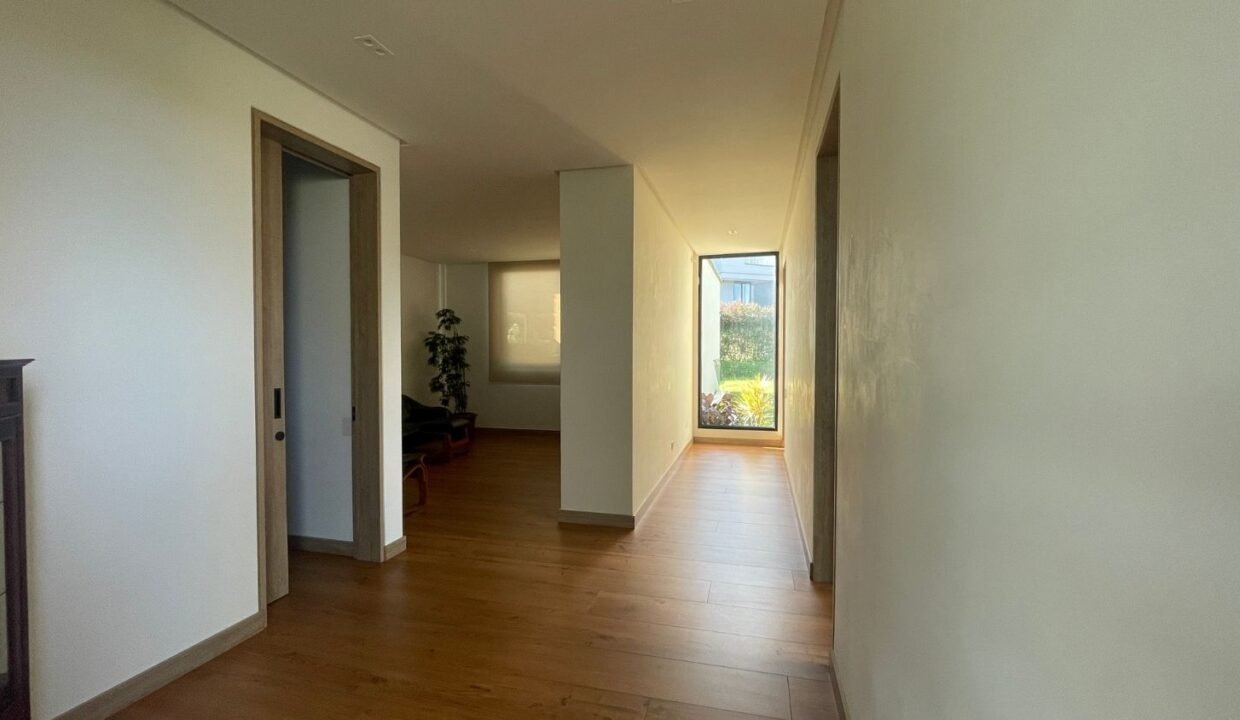 Casa En Venta de Lujo en El Alto de Las Palmas Medellin (14)