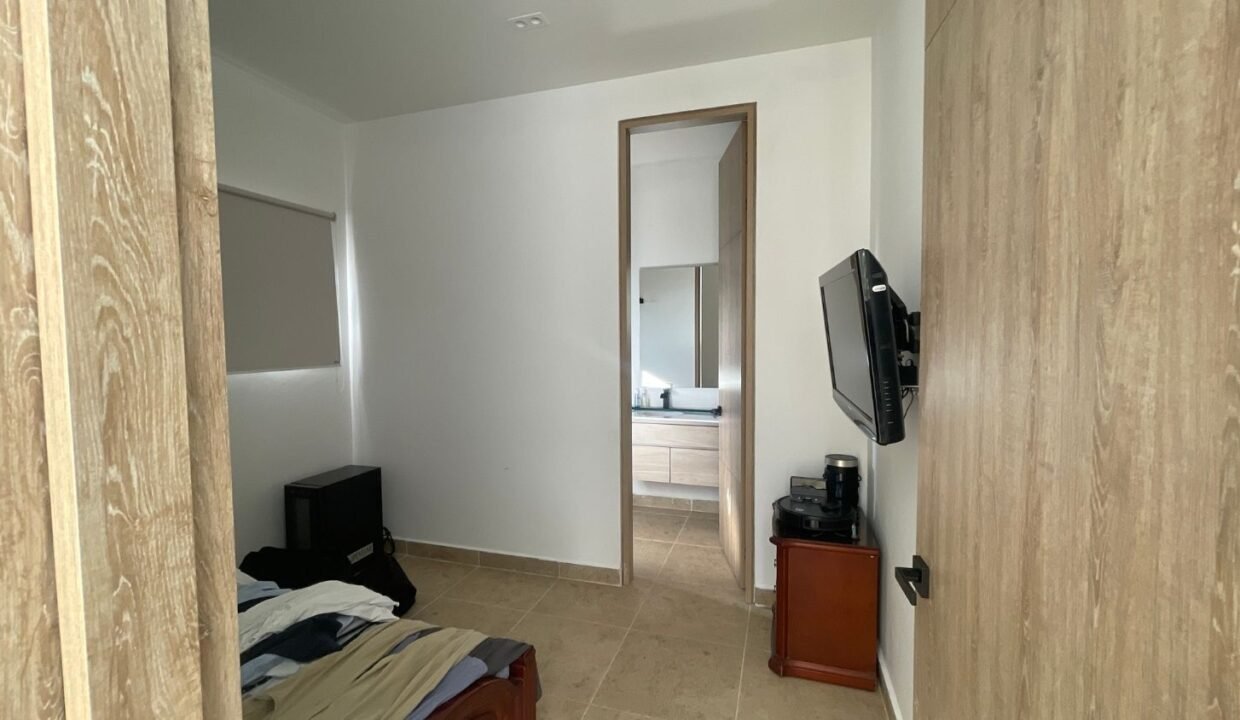 Casa En Venta de Lujo en El Alto de Las Palmas Medellin (56)