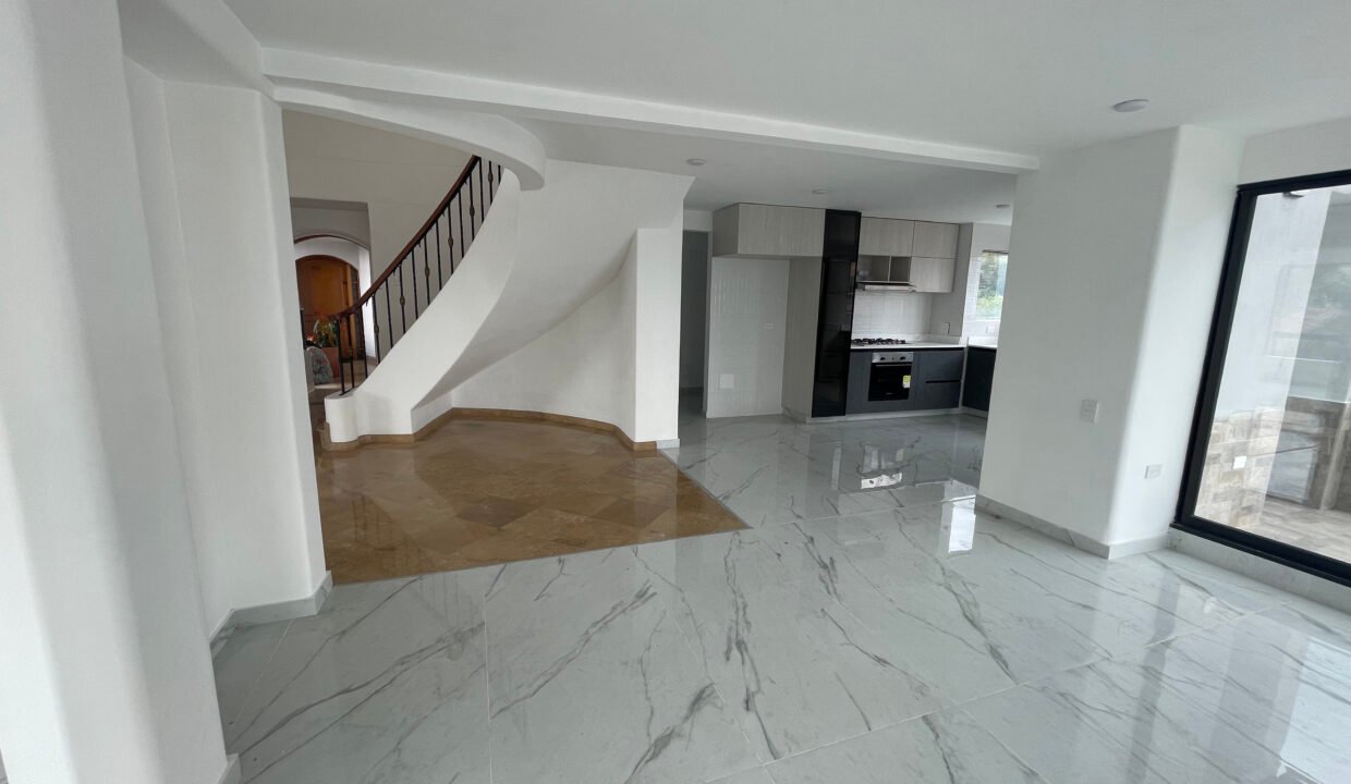 Penthouse Duplex de Lujo en Venta en El Poblado (19)