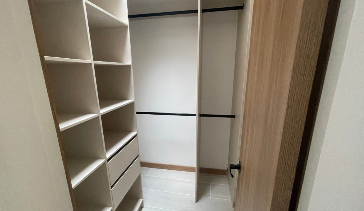 Penthouse Duplex de Lujo en Venta en El Poblado (25)