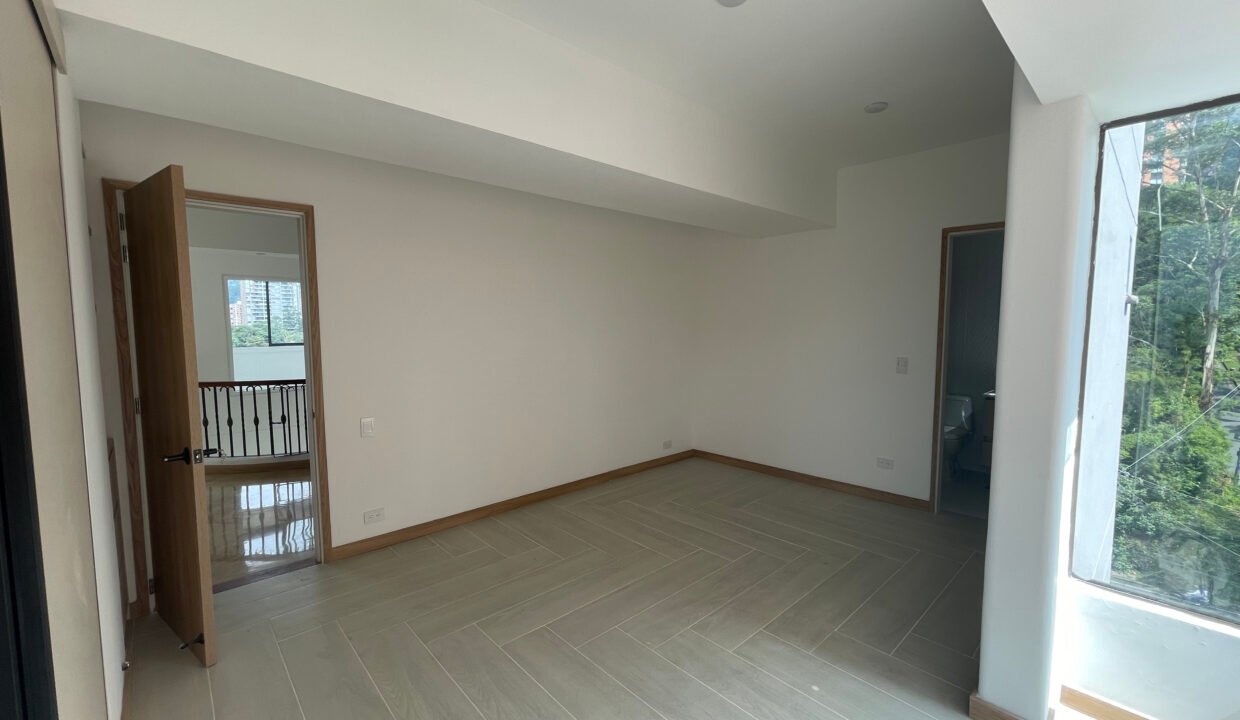 Penthouse Duplex de Lujo en Venta en El Poblado (27)