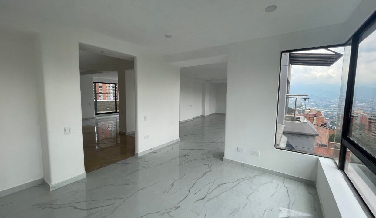 Penthouse Duplex de Lujo en Venta en El Poblado (5)