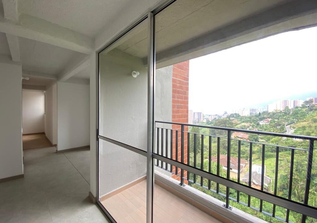 WhatsApp Image 2022-12-15 at 1.50.24 PM (3)