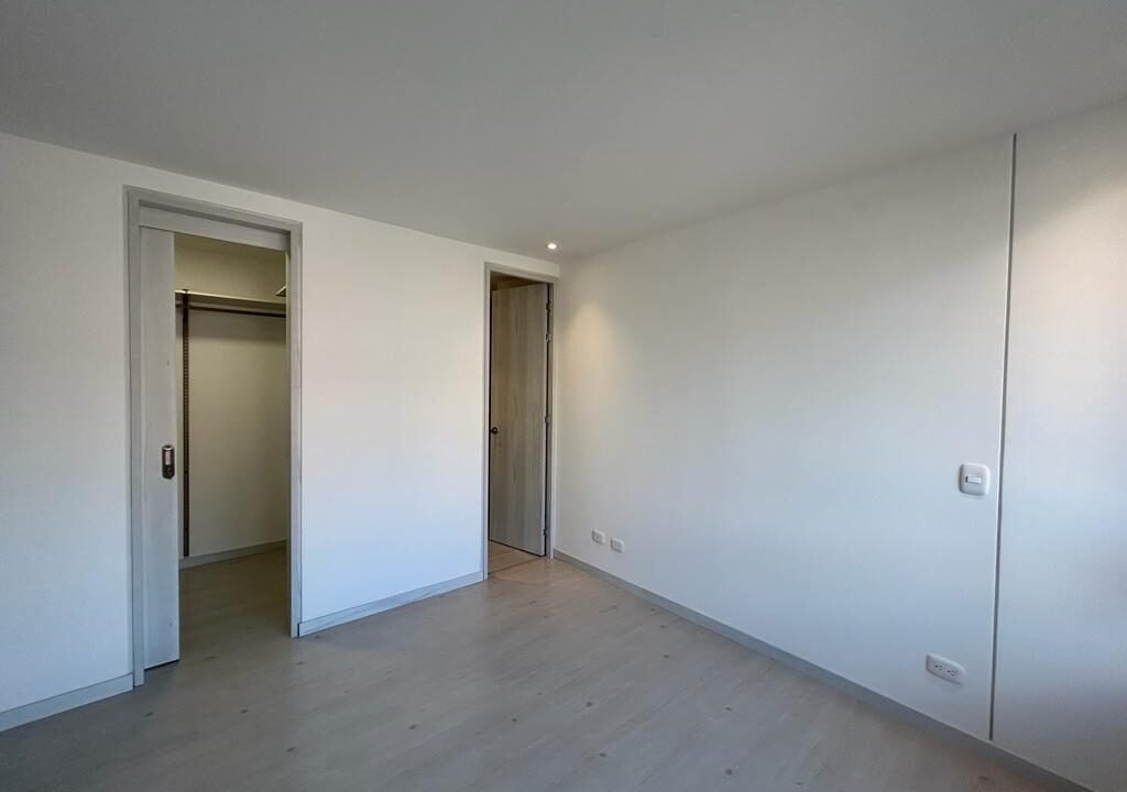 WhatsApp Image 2023-08-23 at 12.17.13 PM (6)