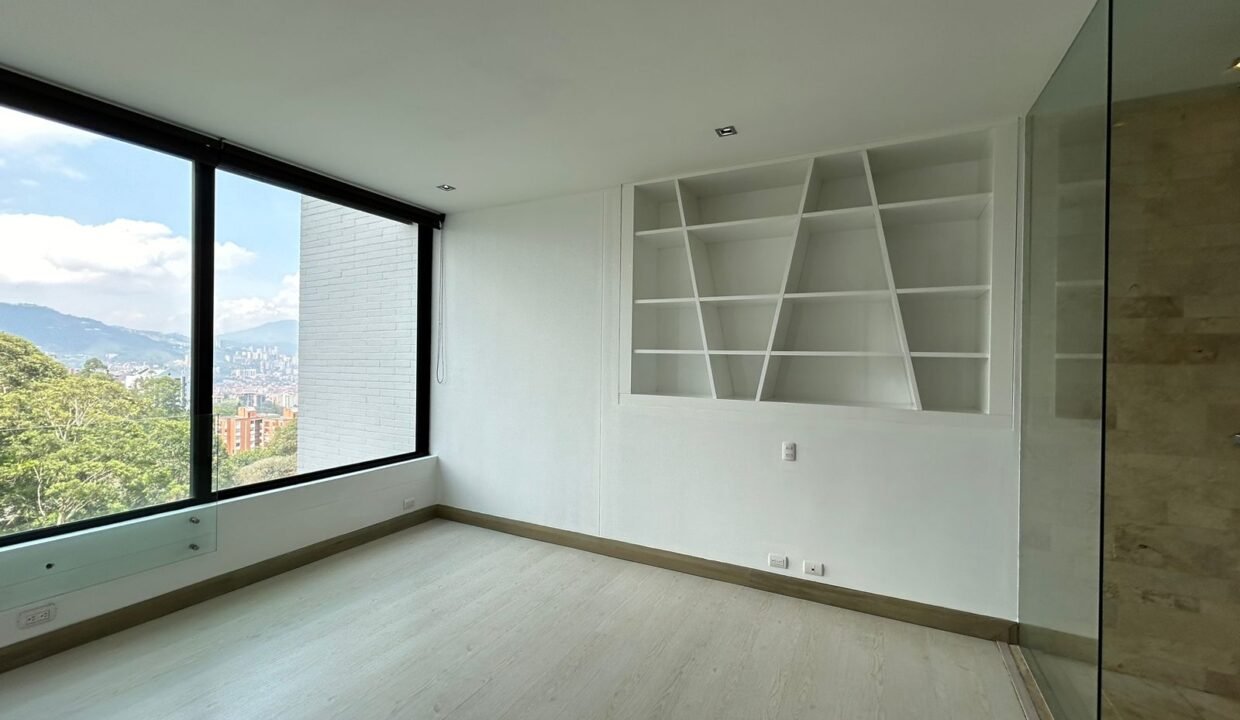 WhatsApp Image 2024-04-01 at 2.46.01 PM (1)