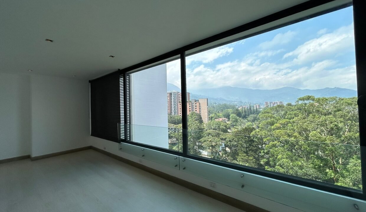 WhatsApp Image 2024-04-01 at 2.46.05 PM (2)