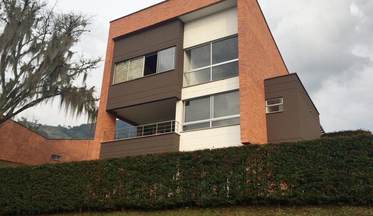 Casa En Venta En El Escobero, Envigado