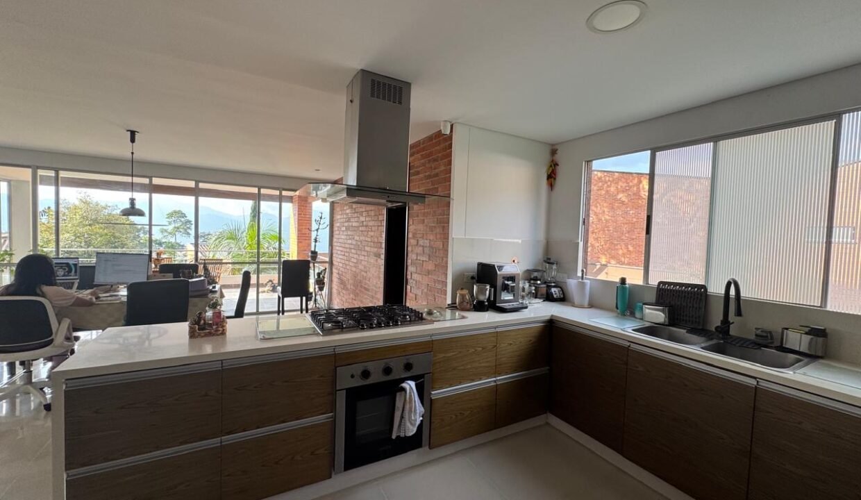 Casa En Venta En El Escobero, Envigado